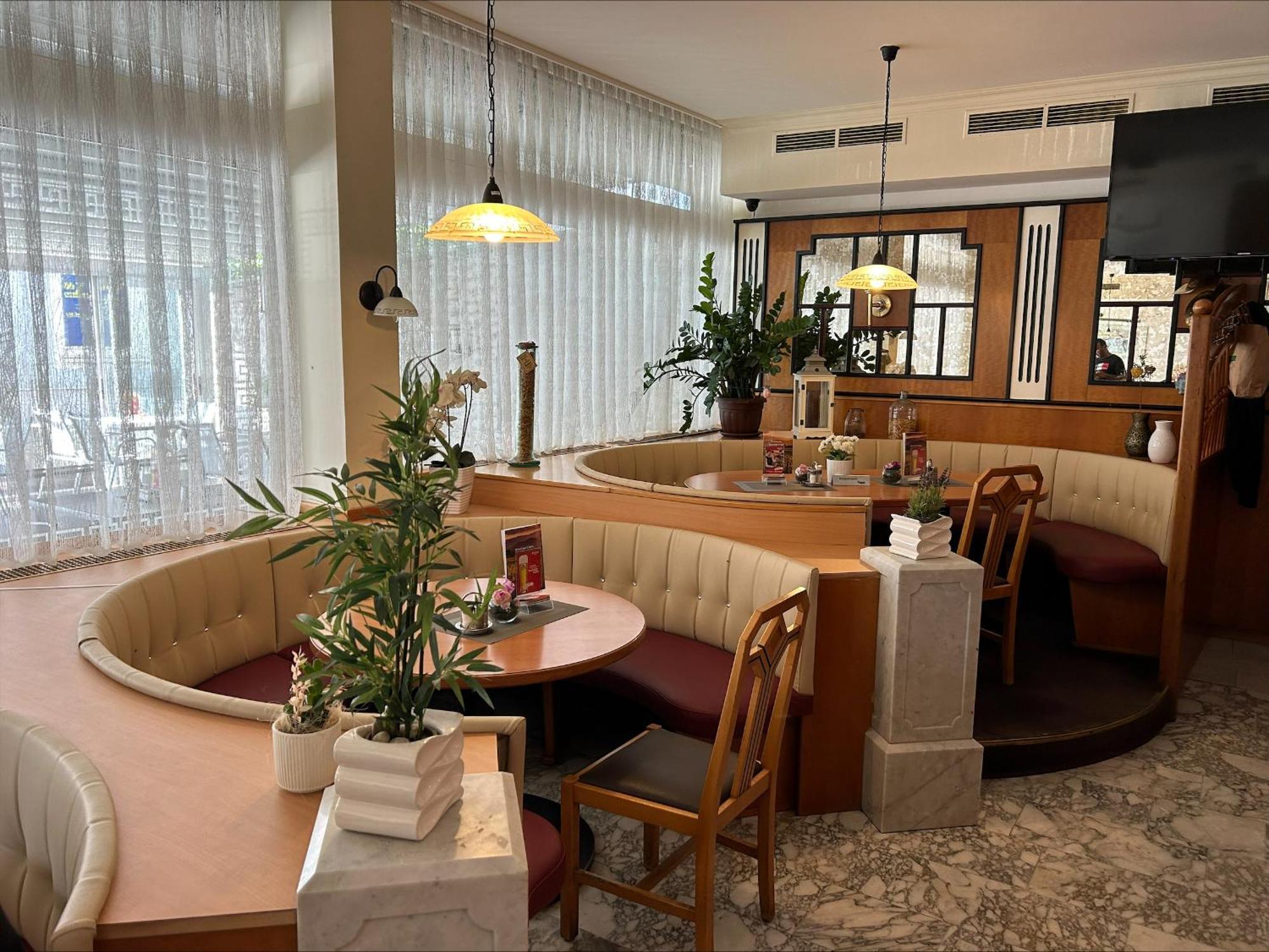 Hotel Am Limes Enns Esterno foto